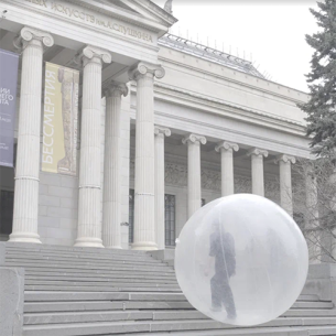 «Рекурсия времени» выставка Александры Тен