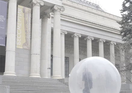 «Рекурсия времени» выставка Александры Тен