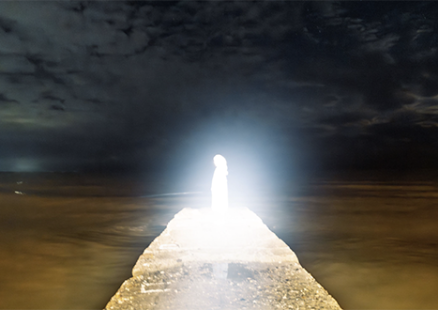 Выставка «Принцип дополнительности», объединяющая шесть художников лаборатории печатных практик «Фотооснова» Центра художественного производства «Своды» Дома культуры «ГЭС-2»