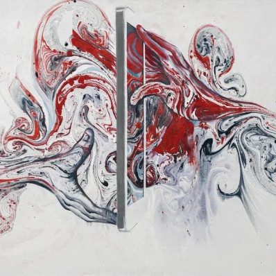 Выставка Марины Звягинцевой и Маши Ив «Текущий момент»