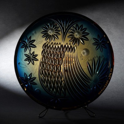 Выставка «На грани. Искусство гранения и гравировки стекла»