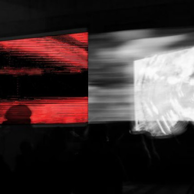 Выставка «О глуби и глади: в пространстве экранов»